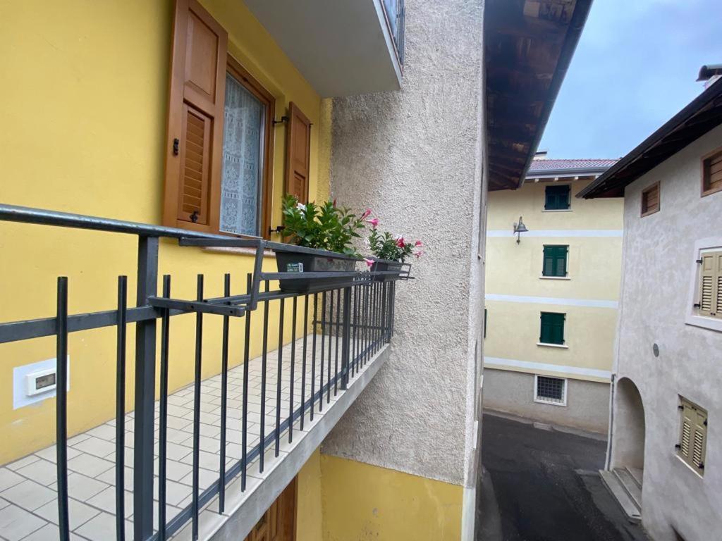 Appartamenti Allegrini Tuenno Esterno foto